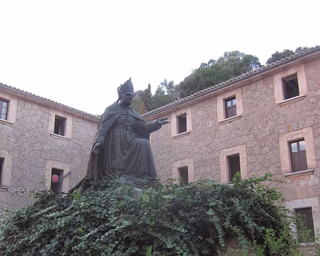 PXL173 Monastère de Lluc