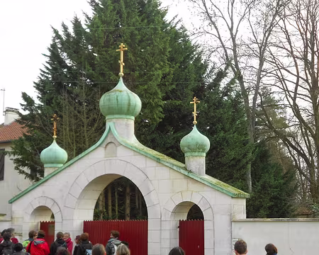 PXL016z1493 Entrée du Skit du Saint-Esprit, Le Mesnil-St-Denis