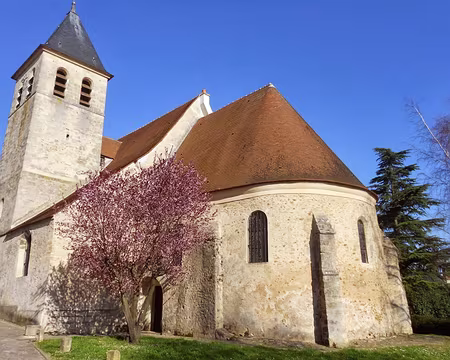 PXL002 Eglise Ste Clotilde, de style roman, XIIè s., Chambourcy
