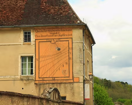 PXL016 Devise du cadran solaire : 