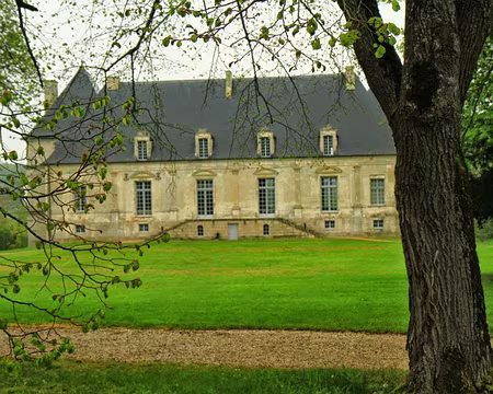 PXL045 Chateau de Nuits, XVIè s.