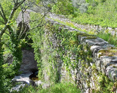 PXL063 Pont du XIVè s. sur le torrent Magra