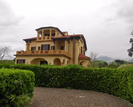 PXL102 J8 - L'auberge de jeunesse