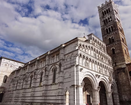PXL137 La cathédrale San Martino, XI-XIIIè s.