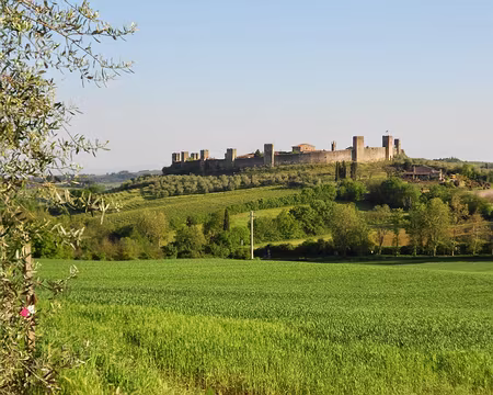 PXL202 J16 - L'autre côté du village