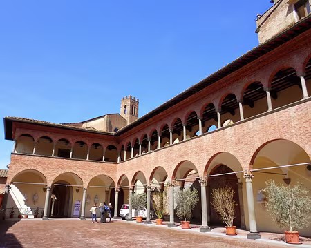 PXL228 Sanctuaire Ste-Catherine de Sienne