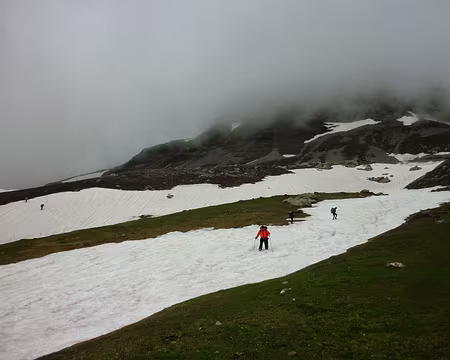 PXL014 ... des uns des autres. Il y a e des chutes, mais je ne citerai pas de noms!