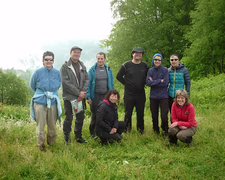 PXL054 Une nuit (pluvieuse) plus tard, une troupe reposée ....