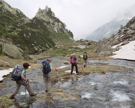FM9A0648 Essayer de marcher sur l’eau...