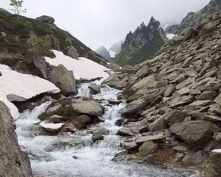 FM9A0694 En été (mais pas le 22 juin) il parait que c’est juste un petit ruisseau...