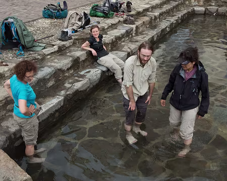 FM9A1194 Cette sortie se termine naturellement par un (dernier) bain de pied à Ax-les-Thermes (dont le nom signifie bien et de façon redondante qu’il s’agit d’une ville...