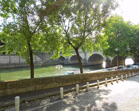 PXL029 Le Pont Marie. Merci à Marylise.