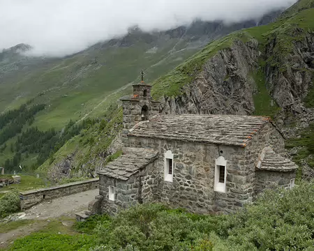 FM9A1488 Chapelle construite par les ouvriers qui travaillaient à la construction du barrage