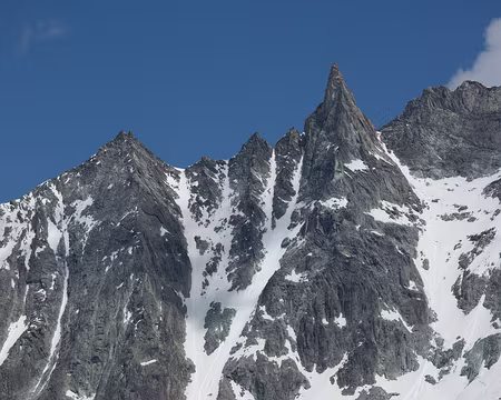 FM9A2074 Dent du Tsalion et Aiguille de la Tsa