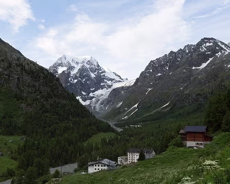 FM9A2116 Le lendemain le temps n'a pas l'air aussi mauvais qu'annoncé
