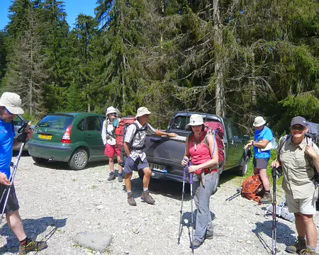 PXL000 Mardi 05/08. Départ de rando à Bernex.