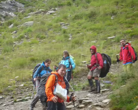 PXL034 Descente glissante vers les chalets de Miage.