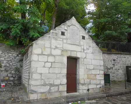 PXL007 Le regard St-Martin, rue des Cascades