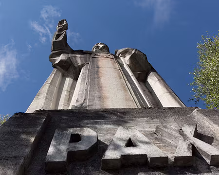 FM9A6619 Le Christ Roi, en face des Houches