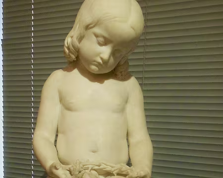 PXL022 L'Enfant Dieu, marbre blanc de Louis-Valentin Robert ( Etampes 1821- Passy 1874)