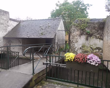 PXL027 Lavoir sur la Rivière d'Etampes