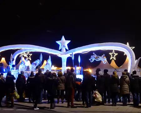 PXL062 Hambourg, défilé de chars