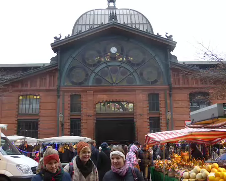 PXL086 les dames de la Halle ?