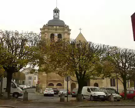 PXL000 Eglise ND de Pontoise