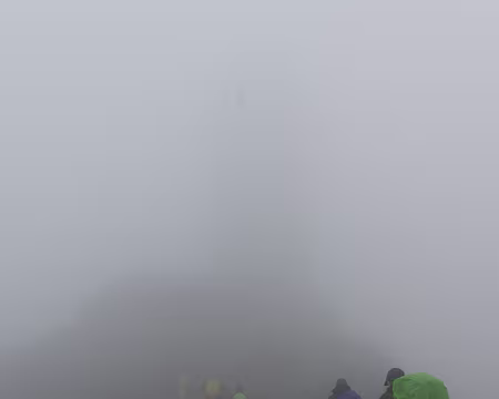 2015_03_22_09h0810 La tour de Madeloc se devine