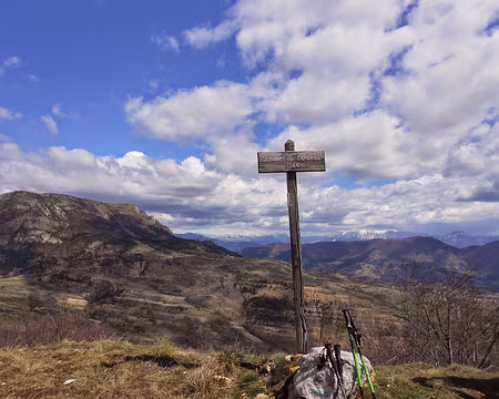PXL041 Sommet du Corbeau sur les crêtes de Vaumuse.