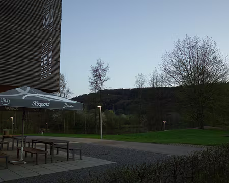 029 AJ ultra-moderne…