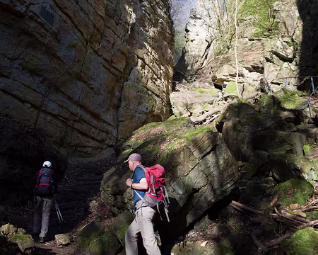 034 Premiers défilés rocheux