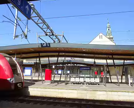 PXL000 J1 - Arrivée à la gare de Luxembourg.