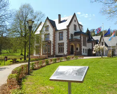 PXL010 Le château Tudor, actuellement Mairie de Rosport