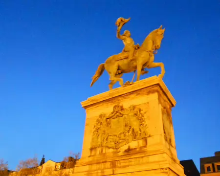 PXL126 Statue de Guillaume II