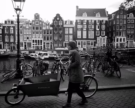 P5011469 Bakfiets et sabots