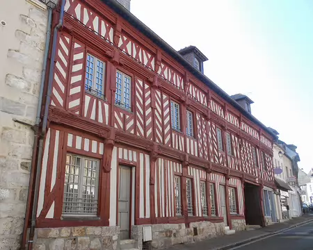 PXL002 Ancienne auberge à Houdan