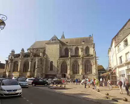 PXL004 Eglise St-Jacques-St-Christophe, de style gothique flamboyant, Houdan