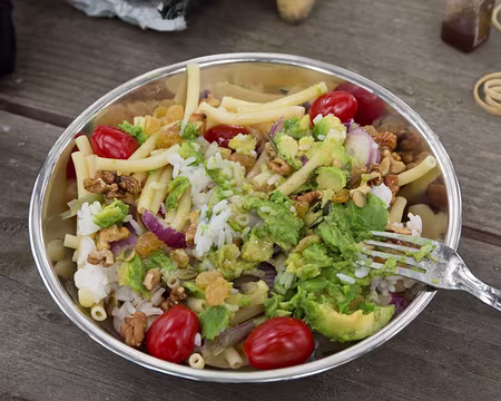 FM9A8068 ... la possibilité de se confectionner sur place une délicieuse salade !