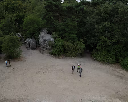 2015_06_20_19h0601 Arrivée de la foule des jeunes à la tour Denecourt