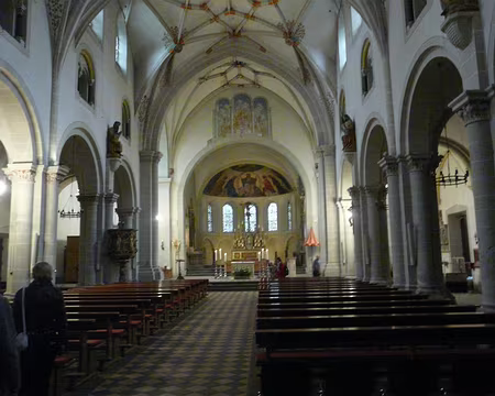 PXL237 basilique St Castor intérieur