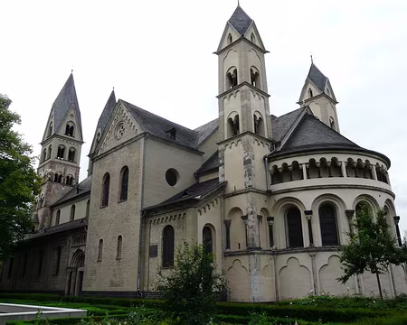 PXL246 La basilique St Castor