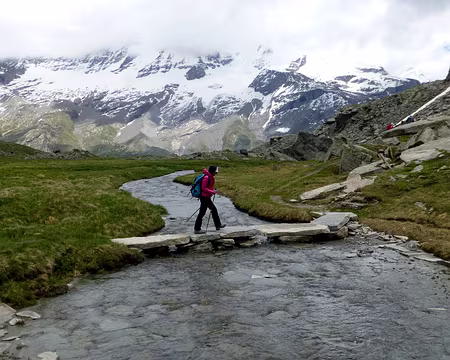 PXL010 Des chemins pavés extraordinaires
