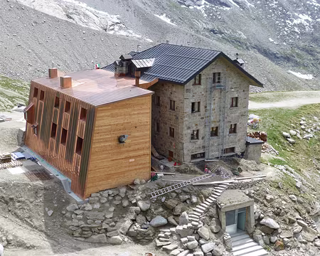 PXL033 Refuge Chabod et son extension