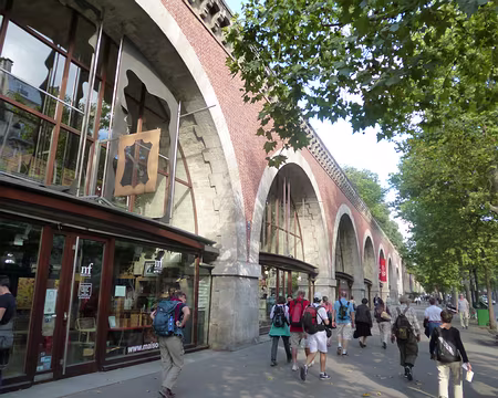 PXL003 Viaduc construit en 1859 et réhabilité en 1990 en conservatoire parisien de l'artisanat d'art.