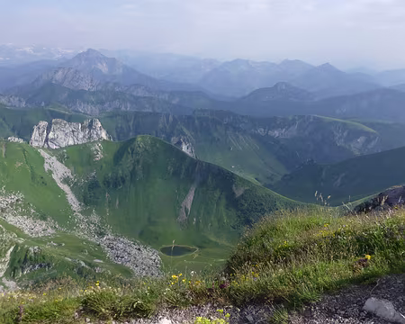 PXL036 Le lac semble bien loin