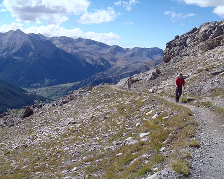 PXL004 Point de vue sur notre lieu de départ, beaucoup plus verdoyant