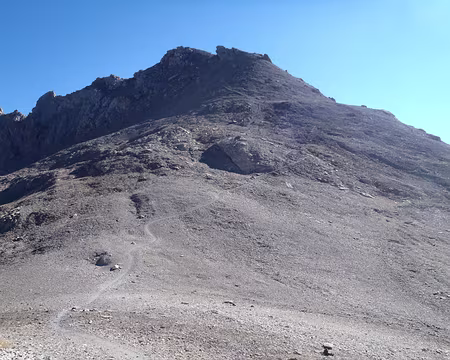 PXL027 La tête de la Fréma, paysage lunaire, sauf le ciel
