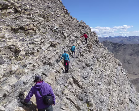 PXL010 Non, on ne peut pas appeler cela un chemin. Chute interdite.