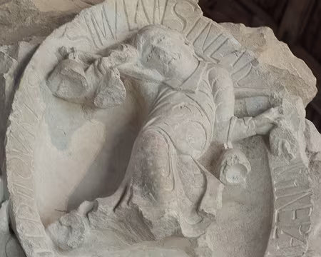 2015_10_11_16h1631 Chapiteau des 4 premiers tons du chant grégorien, Cluny vers 1100